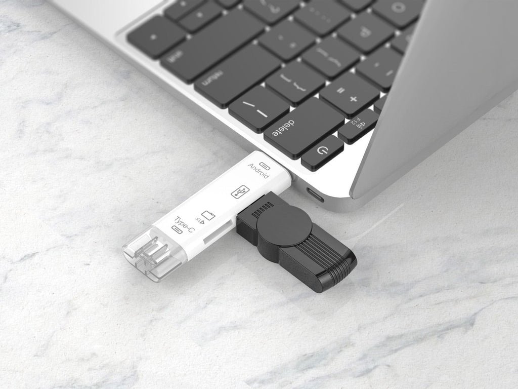 Adaptador OTG Techancy 5 em 1 com leitor de armazenamento compatível com telemóveis e computadores, KJ8810, branco